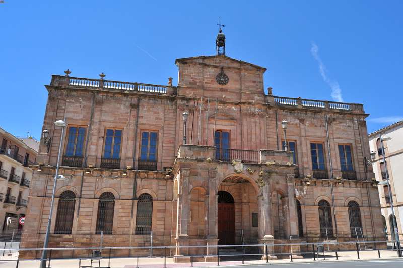 Cursos SEPE Gratuitos en Linares (Jaén)