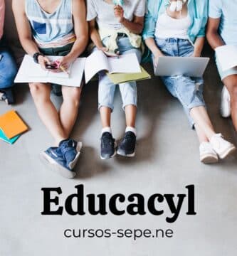 Accede a la plataforma de Educacyl para conseguir becas, ayudas, cursos o realizar cualquier tramite relativo a la educación en Castilla y León.