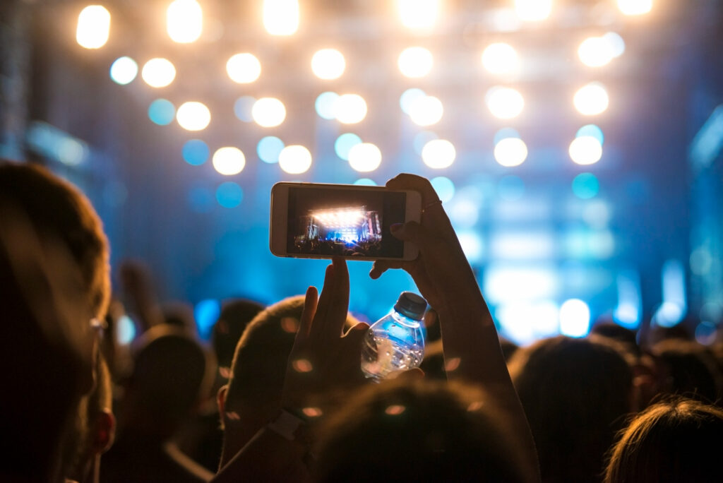 Producción de espectáculos y eventos radio visuales